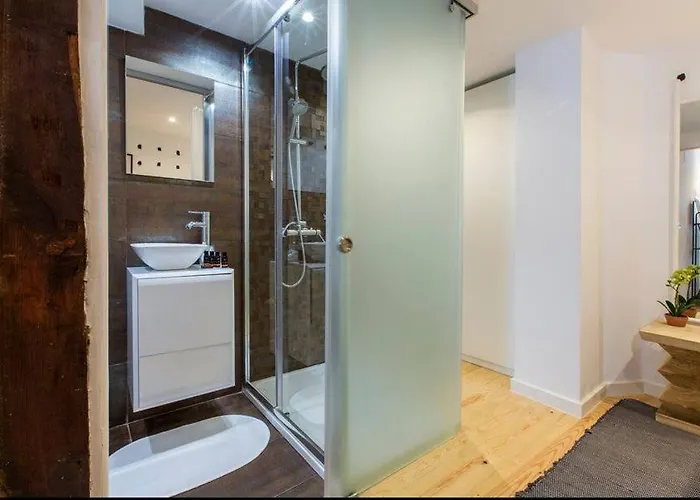 Fado At Your Feet By Uppeground